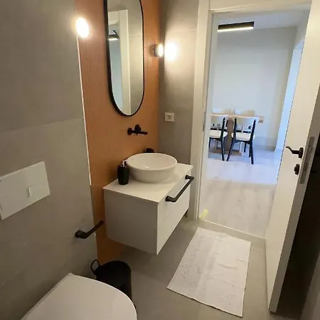 Daire Super Stylish & Bosphorus View In Ortakoey-8 *