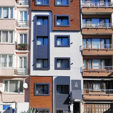 Super Stylish & Bosphorus View In Ortakoey-8